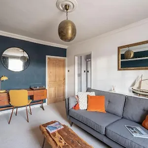  Apartment Beautiful In United Kingdom